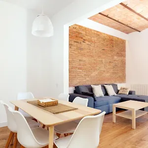 Apartment Akira Flats Urgell Barcelona